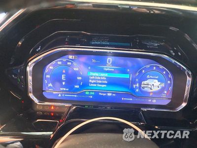Zdjęcie 9 z 12 samochodu: 2025 CHEVROLET SILVERADO K1500 RST VIN:1GCUKEED9SZ228646 - miniatura