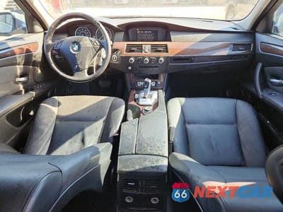 Zdjęcie 8 z 12 samochodu: 2010 BMW 528 I VIN:WBANU5C52AC441723 - miniatura