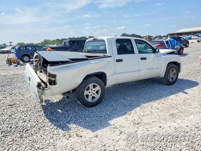 Trzecie zdjęcie samochodu z tyłu: 2011 DODGE DAKOTA SLT VIN:1D7RE3GK5BS712535 - miniatura