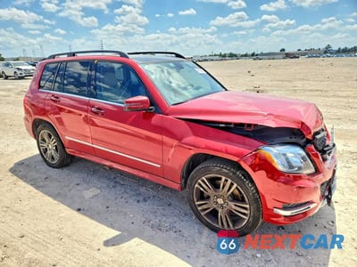 Czwarte zdjęcie samochodu z boku: 2013 MERCEDES-BENZ GLK 350 VIN:WDCGG5HB1DG066058 - miniatura