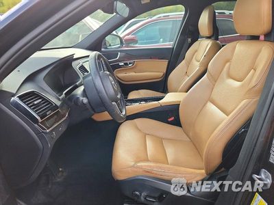 Zdjęcie 7 z 13 samochodu: 2016 VOLVO XC90 T6 VIN:YV4A22PK8G1035310 - miniatura