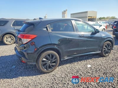 Trzecie zdjęcie samochodu z tyłu: 2022 HONDA HR-V SPORT VIN:3CZRU6H15NM761553 - miniatura