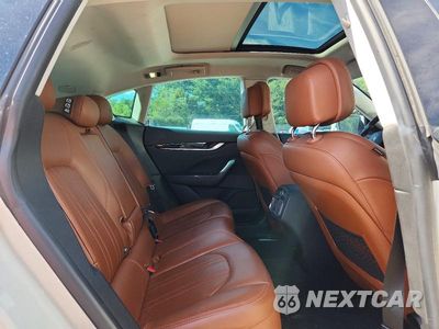 Zdjęcie 11 z 13 samochodu: 2017 MASERATI LEVANTE SPORT VIN:ZN661XUS0HX220249 - miniatura