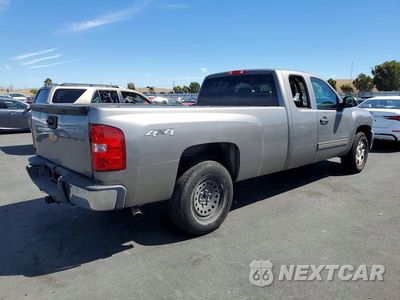 Trzecie zdjęcie samochodu z tyłu: 2013 CHEVROLET SILVERADO K1500 LT VIN:1GCRKSE0XDZ221743 - miniatura