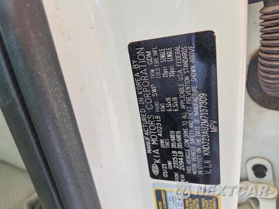Zdjęcie 12 z 12 samochodu: 2021 KIA SOUL LX VIN:KNDJ23AU2M7137309 - miniatura