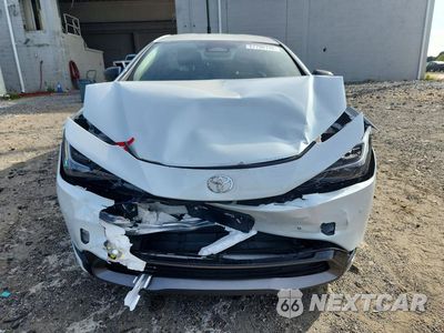 Piąte zdjęcie samochodu w środku: 2026 TOYOTA PRIUS XLE VIN:JTDACAAU4T3076780 - miniatura