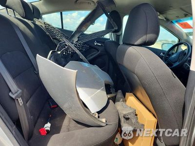 Zdjęcie 10 z 12 samochodu: 2014 KIA FORTE LX VIN:KNAFK4A66E5174984 - miniatura