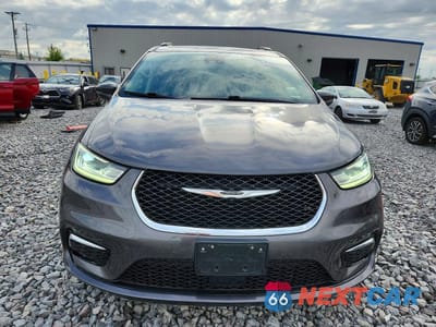 Piąte zdjęcie samochodu w środku: 2022 CHRYSLER PACIFICA TOURING L VIN:2C4RC1BG8NR149011 - miniatura