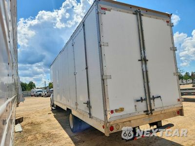 Drugie zdjęcie samochodu z przodu: 2017 FORD F-750 SUPER DUTY BOX TRUCK VIN:1FDNX7AY9HDB06526 - miniatura