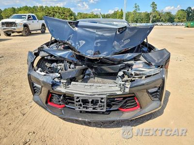 Piąte zdjęcie samochodu w środku: 2018 CHEVROLET CAMARO SS VIN:1G1FF1R71J0191436 - miniatura