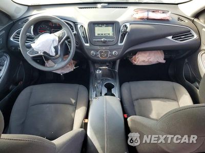 Zdjęcie 8 z 12 samochodu: 2018 CHEVROLET MALIBU LT VIN:1G1ZD5ST7JF239374 - miniatura