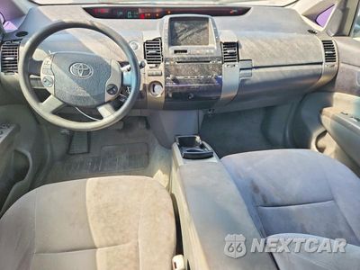 Zdjęcie 8 z 12 samochodu: 2007 TOYOTA PRIUS BASE VIN:JTDKB20U677642953 - miniatura