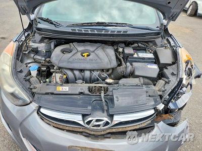 Zdjęcie 11 z 12 samochodu: 2013 HYUNDAI ELANTRA GLS VIN:KMHDH4AE3DU979468 - miniatura