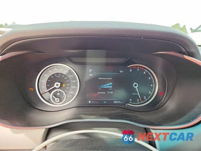 Zdjęcie 9 z 12 samochodu: 2023 GENESIS G70 2.0T VIN:KMTG34TAXPU108549 - miniatura