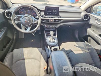 Zdjęcie 8 z 12 samochodu: 2021 KIA FORTE LXS VIN:3KPF24ADXME354571 - miniatura