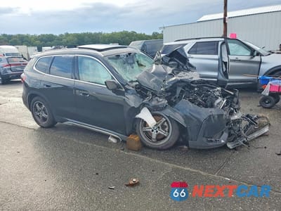 Czwarte zdjęcie samochodu z boku: 2026 BMW X1 XDRIVE28I VIN:WBX73EF05T5471484 - miniatura