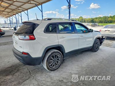Trzecie zdjęcie samochodu z tyłu: 2021 JEEP CHEROKEE LATITUDE VIN:1C4PJLCB7MD134447 - miniatura
