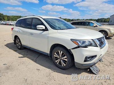 Czwarte zdjęcie samochodu z boku: 2017 NISSAN PATHFINDER SV VIN:5N1DR2MN8HC641170 - miniatura