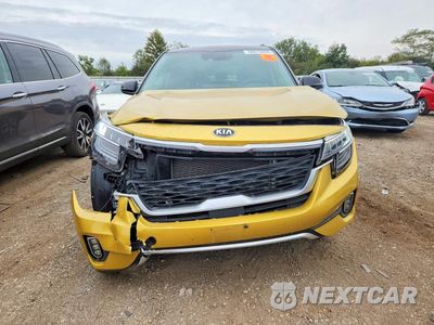 Piąte zdjęcie samochodu w środku: 2021 KIA SELTOS SX VIN:KNDETCA29M7206459 - miniatura