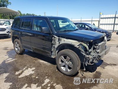 Czwarte zdjęcie samochodu z boku: 2016 JEEP PATRIOT SPORT VIN:1C4NJPBA2GD706455 - miniatura