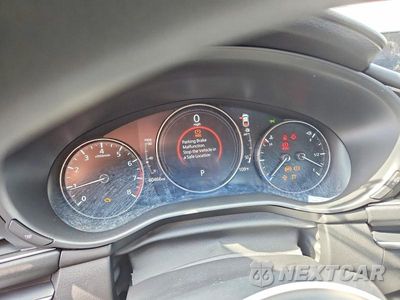 Zdjęcie 9 z 13 samochodu: 2019 MAZDA 3 VIN:JM1BPABL0K1109573 - miniatura
