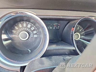 Zdjęcie 9 z 13 samochodu: 2014 FORD MUSTANG VIN:1ZVBP8AM6E5285377 - miniatura