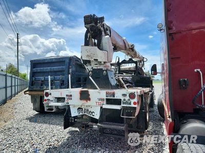 Trzecie zdjęcie samochodu z tyłu: 2025 FREIGHTLINER BUSINESS CLASS M2 CABLE PLACER BUCKET TRUCK VIN:3ALACWFD5SDVU4081 - miniatura