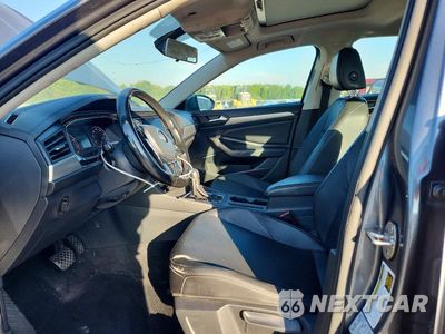 Zdjęcie 7 z 12 samochodu: 2019 VOLKSWAGEN JETTA S VIN:3VWCB7BU0KM134567 - miniatura
