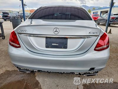 Zdjęcie 6 z 12 samochodu: 2015 MERCEDES-BENZ C 300 4MATIC VIN:55SWF4KB1FU029546 - miniatura