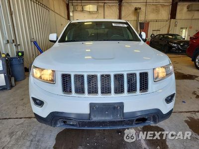 Piąte zdjęcie samochodu w środku: 2015 JEEP GRAND CHEROKEE LAREDO VIN:1C4RJFAGXFC813369 - miniatura