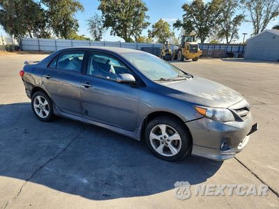 Czwarte zdjęcie samochodu z boku: 2013 TOYOTA COROLLA S VIN:2T1BU4EE0DC929058 - miniatura