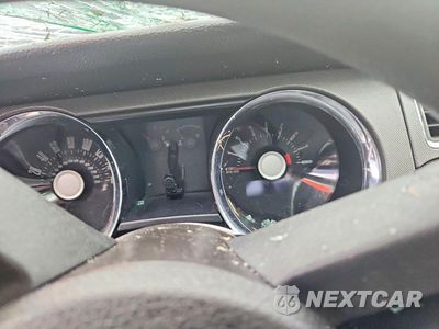 Zdjęcie 9 z 13 samochodu: 2012 FORD MUSTANG VIN:1ZVBP8AM5C5241416 - miniatura