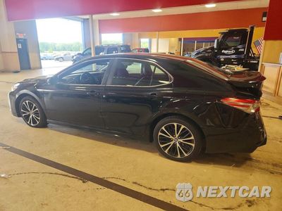 Drugie zdjęcie samochodu z przodu: 2018 TOYOTA CAMRY SE VIN:4T1B11HK2JU077668 - miniatura