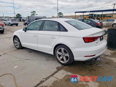 Drugie zdjęcie samochodu z przodu: 2018 AUDI A3 PREMIUM VIN:WAUAUGFF7J1071802 - miniatura
