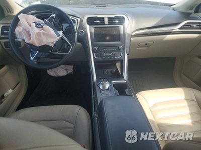 Zdjęcie 8 z 13 samochodu: 2017 FORD FUSION SE VIN:3FA6P0HD4HR188665 - miniatura