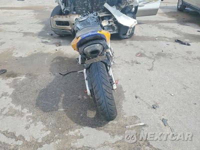 Czwarte zdjęcie samochodu z boku: 2006 HONDA CBR600 RR VIN:JH2PC37036M309578 - miniatura