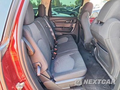 Zdjęcie 11 z 13 samochodu: 2017 CHEVROLET TRAVERSE LT VIN:1GNKRGKD3HJ172012 - miniatura
