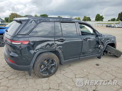 Trzecie zdjęcie samochodu z tyłu: 2025 JEEP GRAND CHEROKEE LAREDO VIN:1C4RJHAG3SC320509 - miniatura