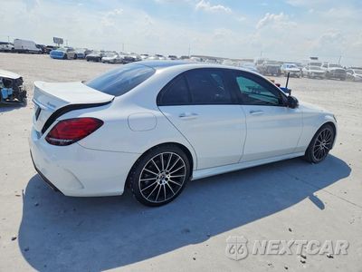 Trzecie zdjęcie samochodu z tyłu: 2019 MERCEDES-BENZ C 300 4MATIC VIN:55SWF8EB3KU305741 - miniatura