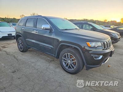Czwarte zdjęcie samochodu z boku: 2017 JEEP GRAND CHEROKEE LIMITED VIN:1C4RJFBG7HC631579 - miniatura