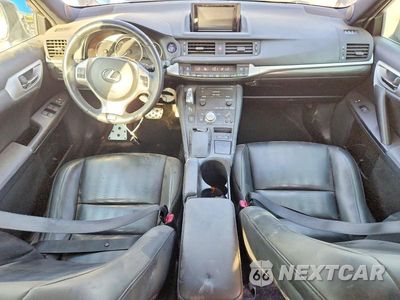 Zdjęcie 8 z 12 samochodu: 2013 LEXUS CT 200 VIN:JTHKD5BH4D2170643 - miniatura