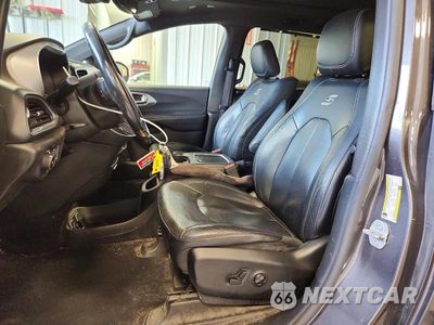 Zdjęcie 7 z 14 samochodu: 2019 CHRYSLER PACIFICA TOURING L PLUS VIN:2C4RC1EG3KR576801 - miniatura