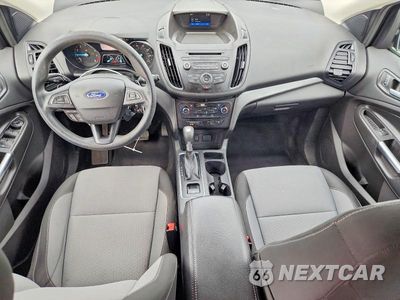 Zdjęcie 8 z 13 samochodu: 2017 FORD ESCAPE SE VIN:1FMCU9GD9HUD70958 - miniatura