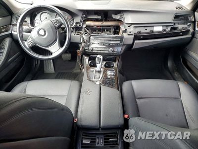 Zdjęcie 8 z 12 samochodu: 2015 BMW 528 I VIN:WBA5A5C56FD514084 - miniatura