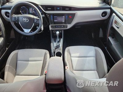 Zdjęcie 8 z 13 samochodu: 2018 TOYOTA COROLLA LE VIN:5YFBURHE2JP814725 - miniatura