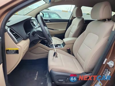 Zdjęcie 7 z 14 samochodu: 2016 HYUNDAI TUCSON SE VIN:KM8J33A42GU186895 - miniatura