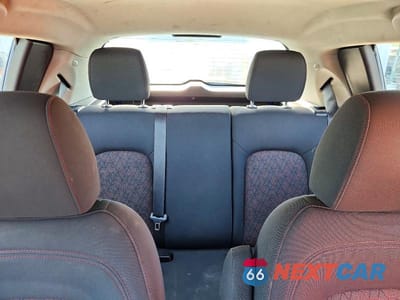 Zdjęcie 10 z 13 samochodu: 2019 CHEVROLET SONIC LT VIN:1G1JD6SB9K4110446 - miniatura
