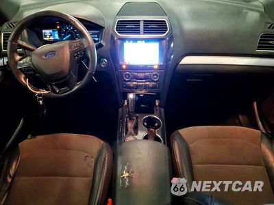 Zdjęcie 8 z 14 samochodu: 2017 FORD EXPLORER XLT VIN:1FM5K8D82HGC50451 - miniatura