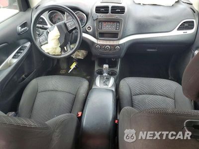 Zdjęcie 8 z 13 samochodu: 2017 DODGE JOURNEY SE VIN:3C4PDCAB3HT606413 - miniatura