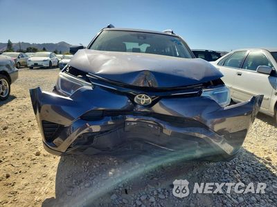 Piąte zdjęcie samochodu w środku: 2017 TOYOTA RAV4 LE VIN:JTMZFREV3HJ149023 - miniatura